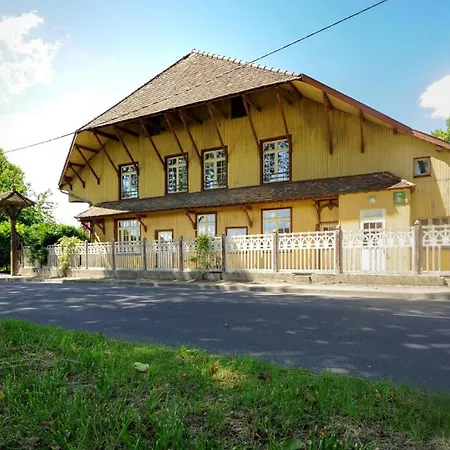 Holiday home Ferme Du Canal Mery-sur-Seine